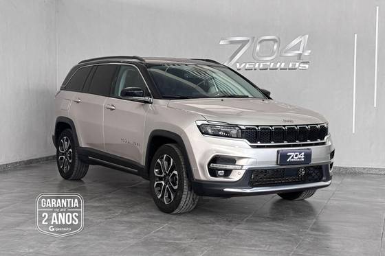 JEEP COMMANDER 1.3 T270 TURBO FLEX LIMITED AT6 JEEP COMMANDER 1.3 T270 TURBO FLEX LIMITED AT6